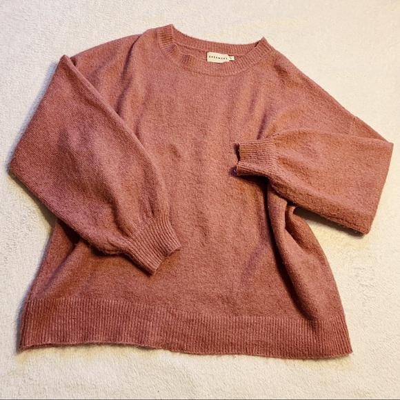 Francesca's Collections Sweaters - 🥳Pink Sweater
